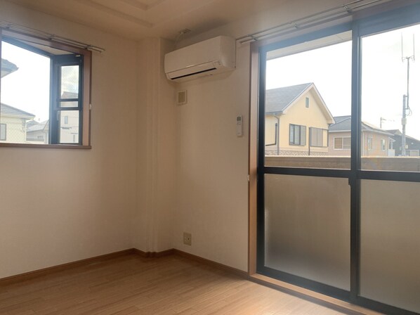 タイニーコートの物件内観写真